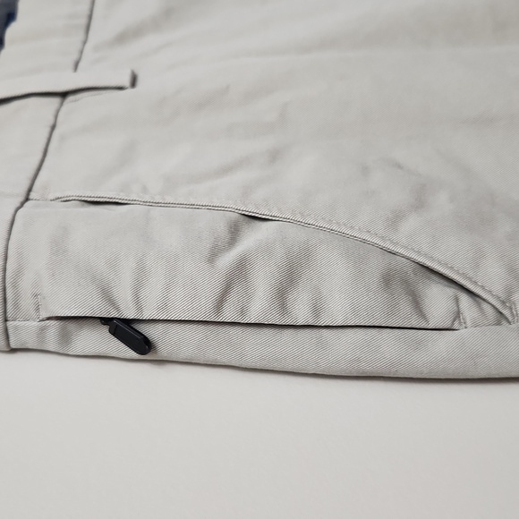 Dockers, Classic Fit Khakis, 34x34 - Picture 5 of 9